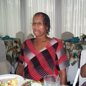 Meet your Posher, Nadine